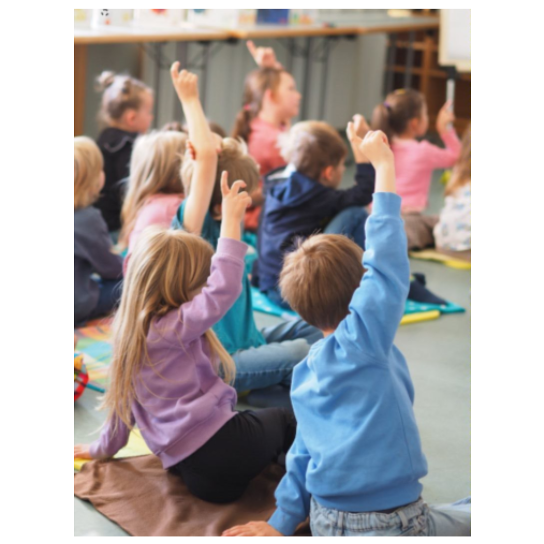 Kinder zeigen auf.png